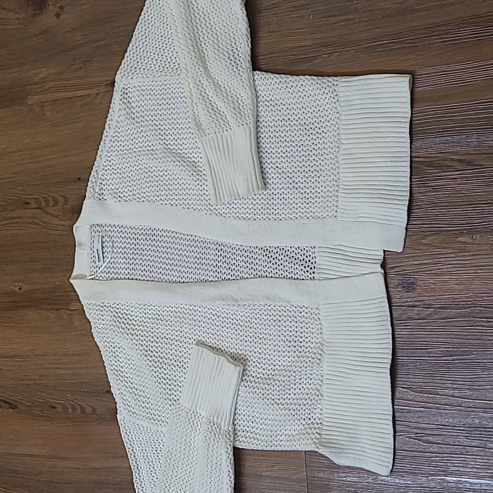Williams Sonoma Cream Knit Cardigan for women zise L used exelent condition.